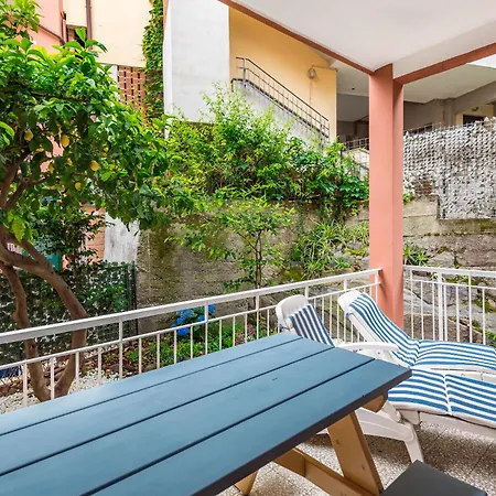 Cosy Corner With Terrace Διαμέρισμα *